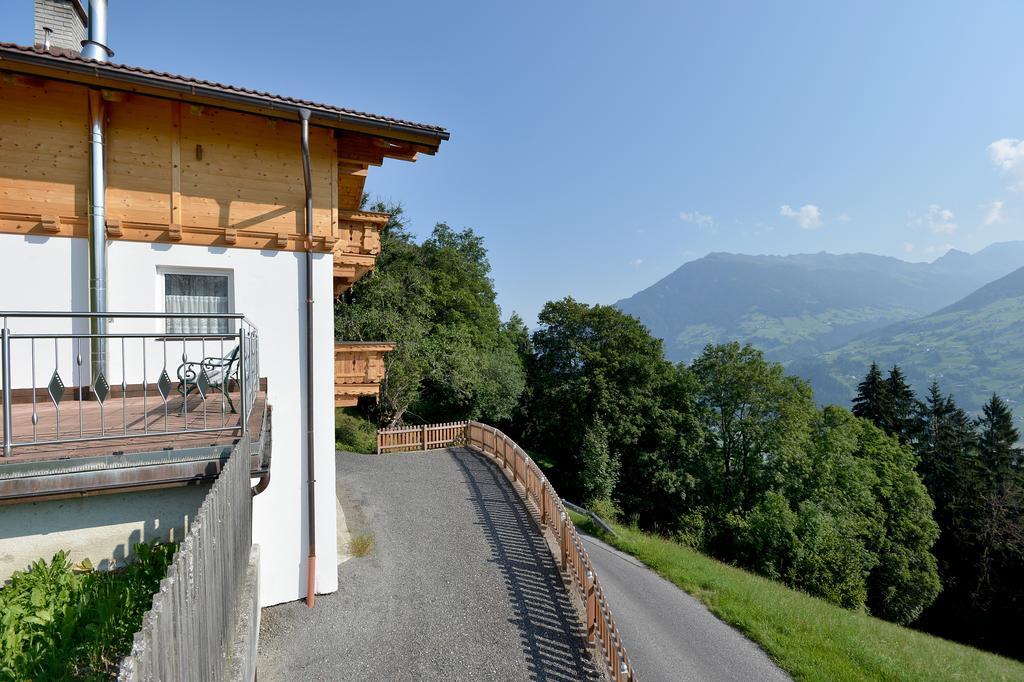 Bergchalet Emberg Mit Sauna Aschau Im Zillertal Luaran gambar